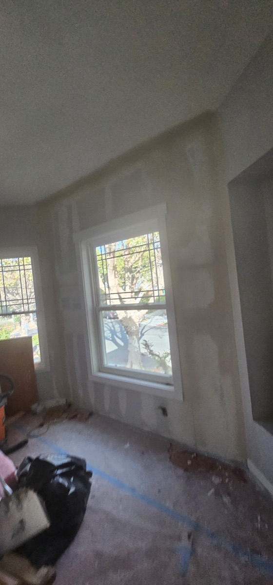 Drywall finishing room two windows