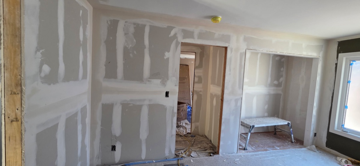 Full-room drywall and taping work